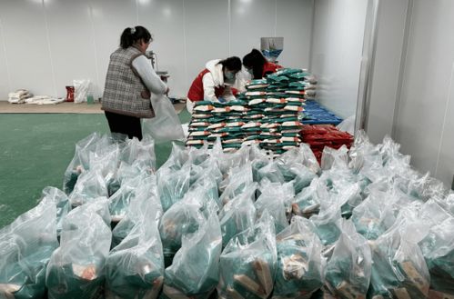 这是一场 双向奔赴 的战疫 你守护我,我温暖你